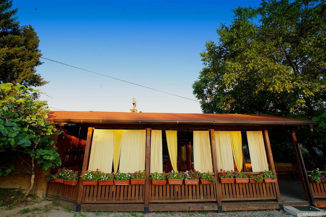 Vila Chess Belgrad Exterior foto